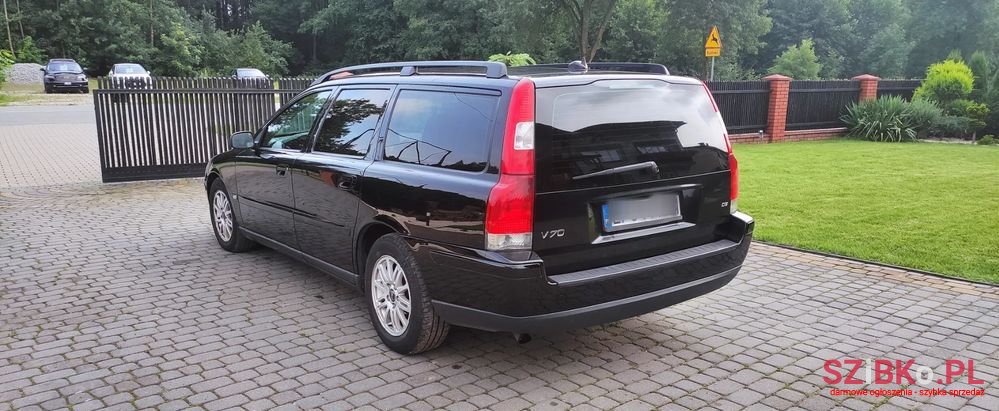 2005' Volvo V70 photo #5