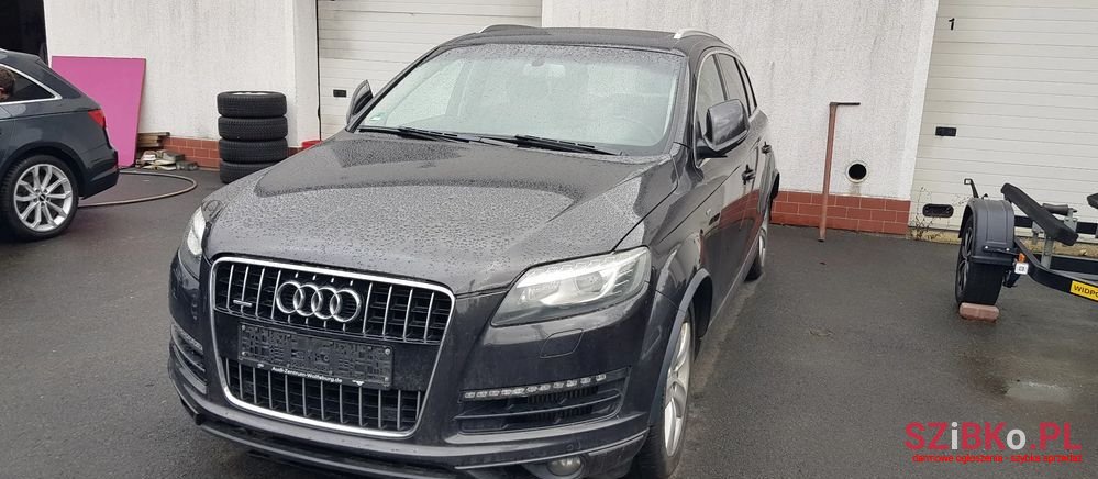 2010' Audi Q7 photo #1