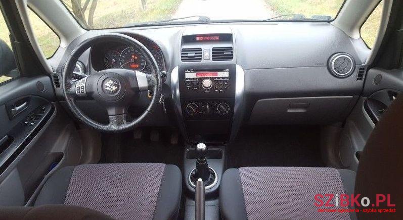 2007' Suzuki SX4 photo #1