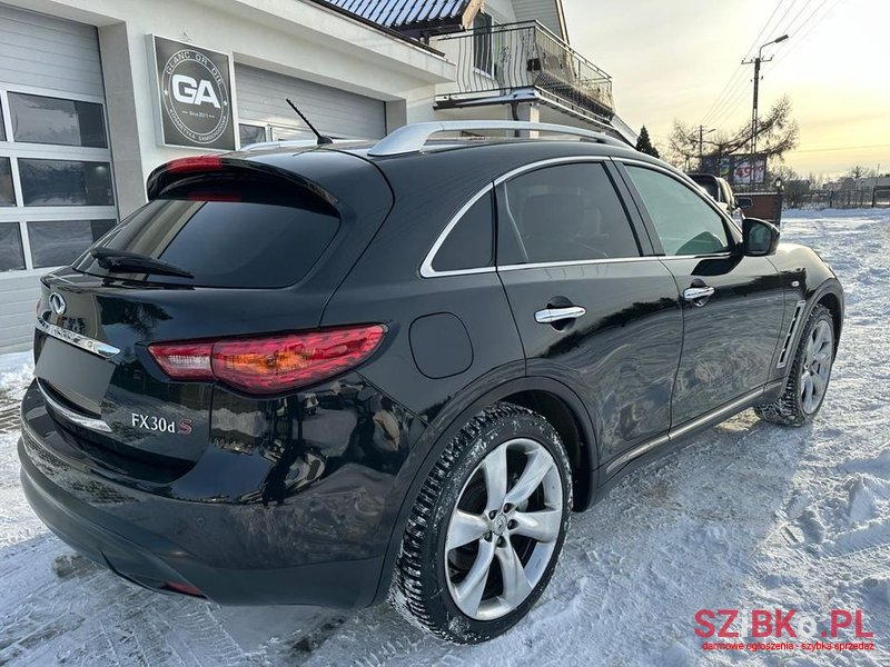 2011' Infiniti FX Fx30D S Premium photo #4