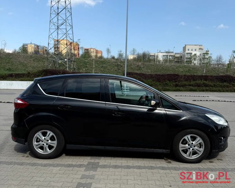 2011' Ford C-MAX photo #5