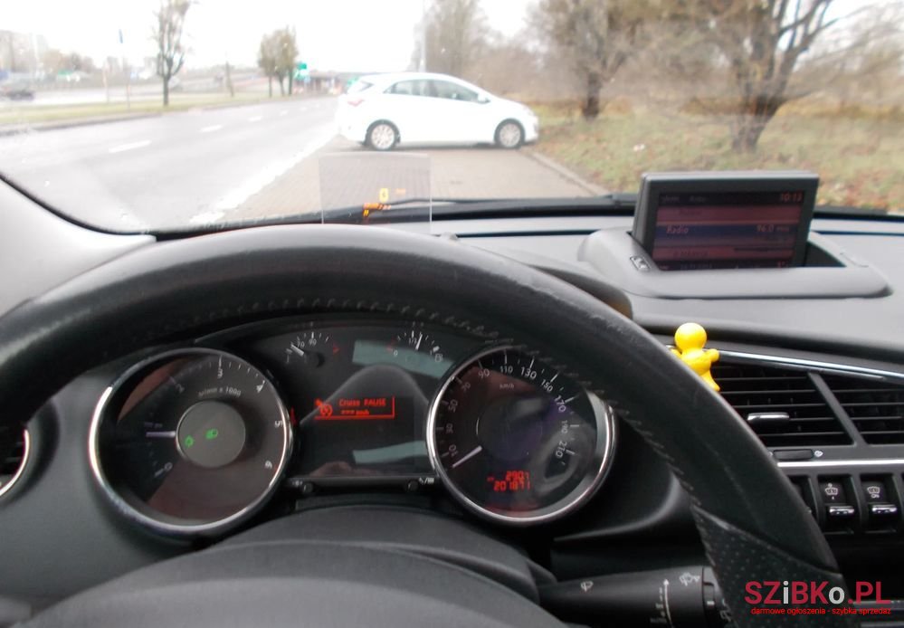 2011' Peugeot 3008 photo #5