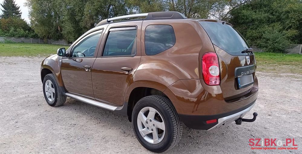 2010' Dacia Duster 1.6 Laureate photo #4