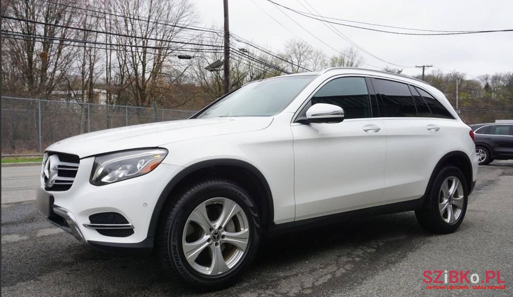 2018' Mercedes-Benz GLC photo #1