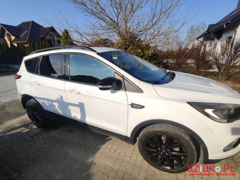 2019' Ford Escape photo #5
