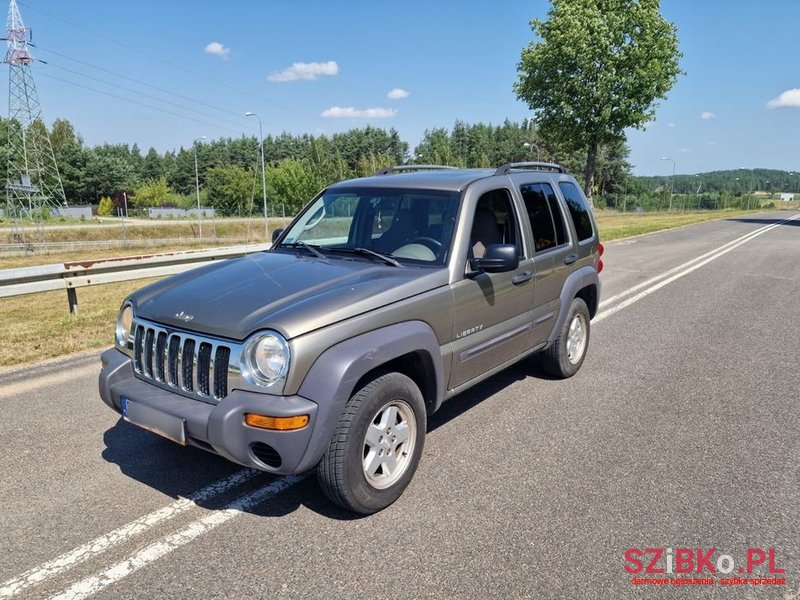 2004' Jeep Liberty 3.7 4X4 photo #1