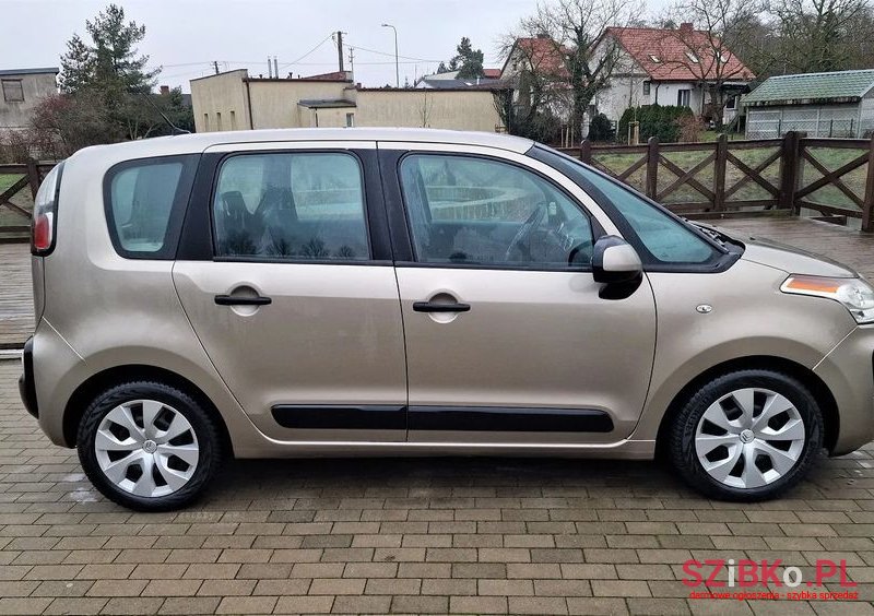 2012' Citroen C3 Picasso 1.6I Selection photo #2