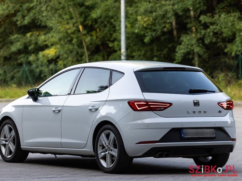 2016' SEAT Leon photo #3