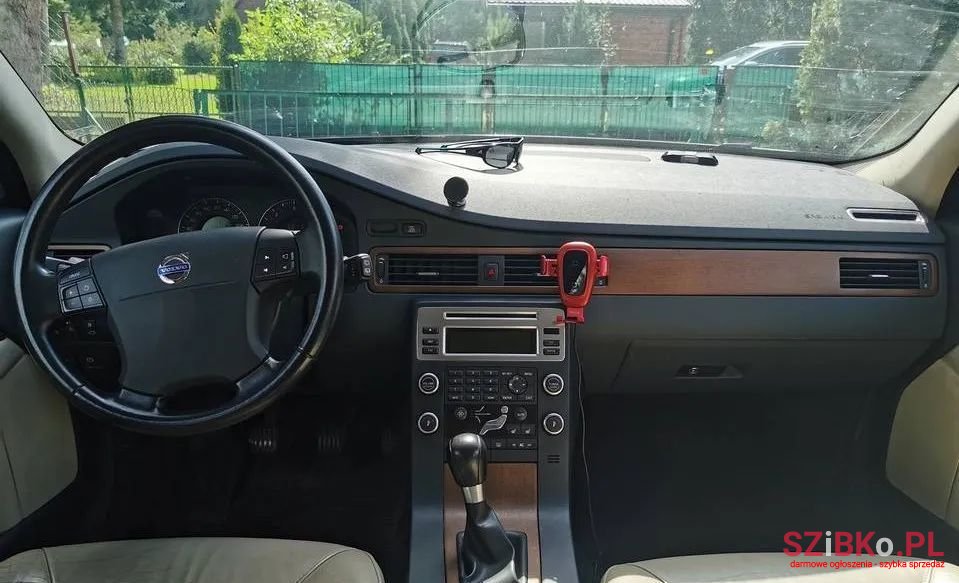 2008' Volvo V70 2.4D Summum photo #3