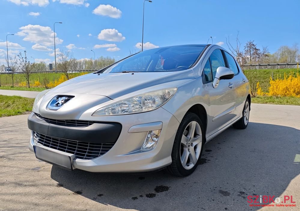 2008' Peugeot 308 photo #1