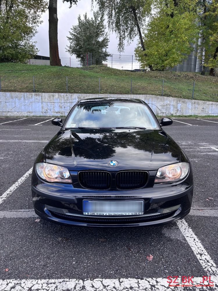 2008' BMW 1 Series 118D photo #1