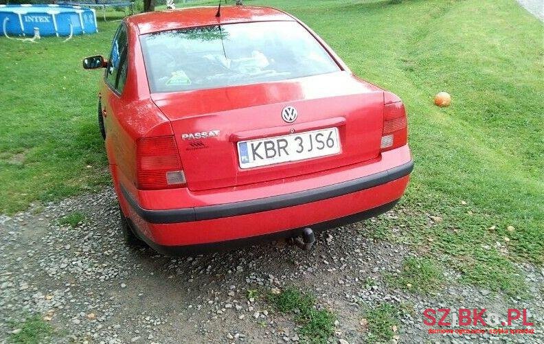 1996' Volkswagen Passat photo #2