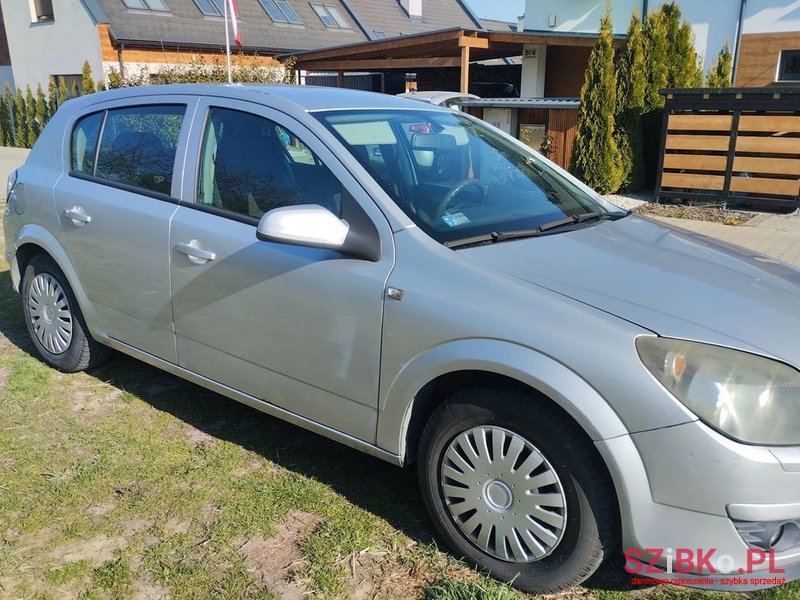 2004' Opel Astra photo #4