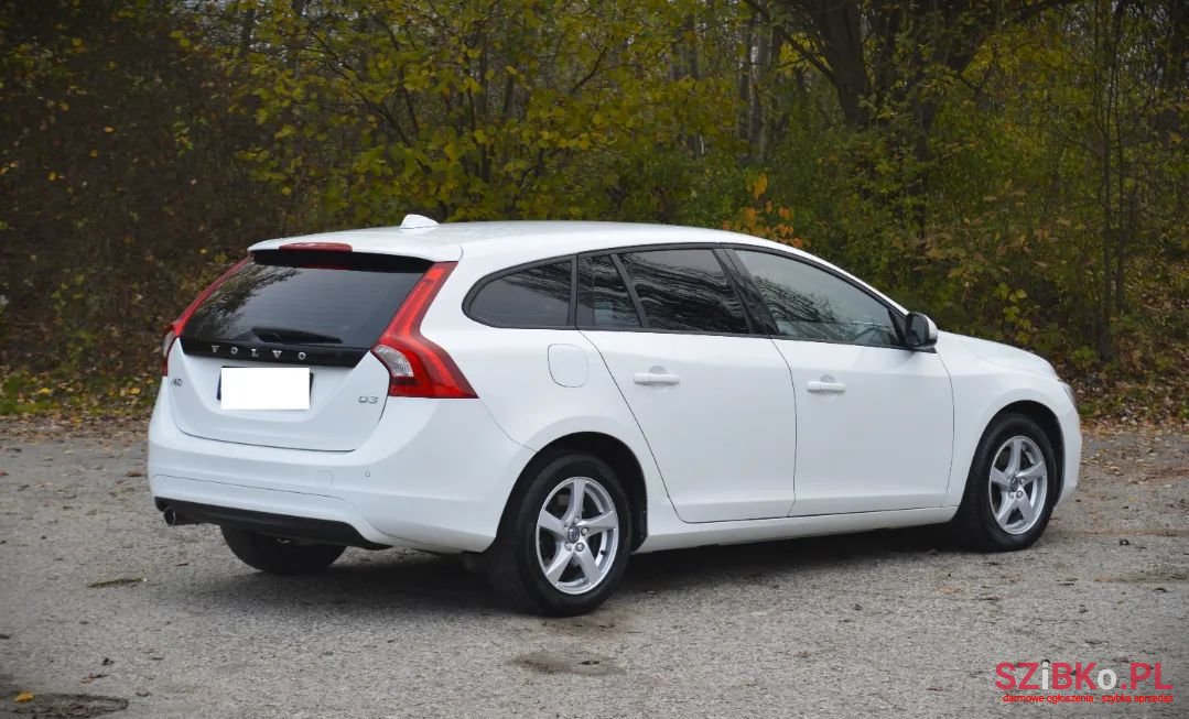 2015' Volvo V60 photo #5