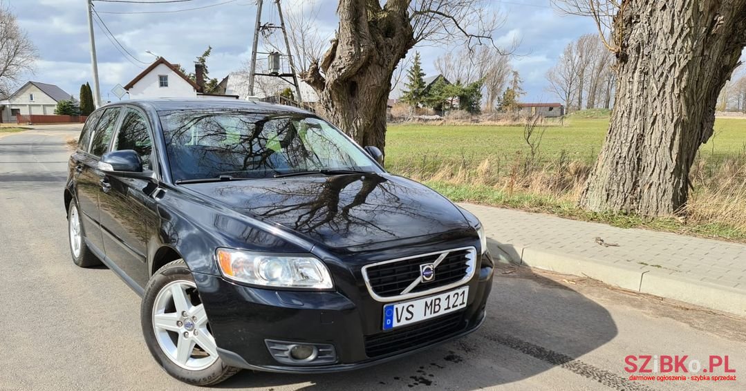 2009' Volvo V50 photo #2