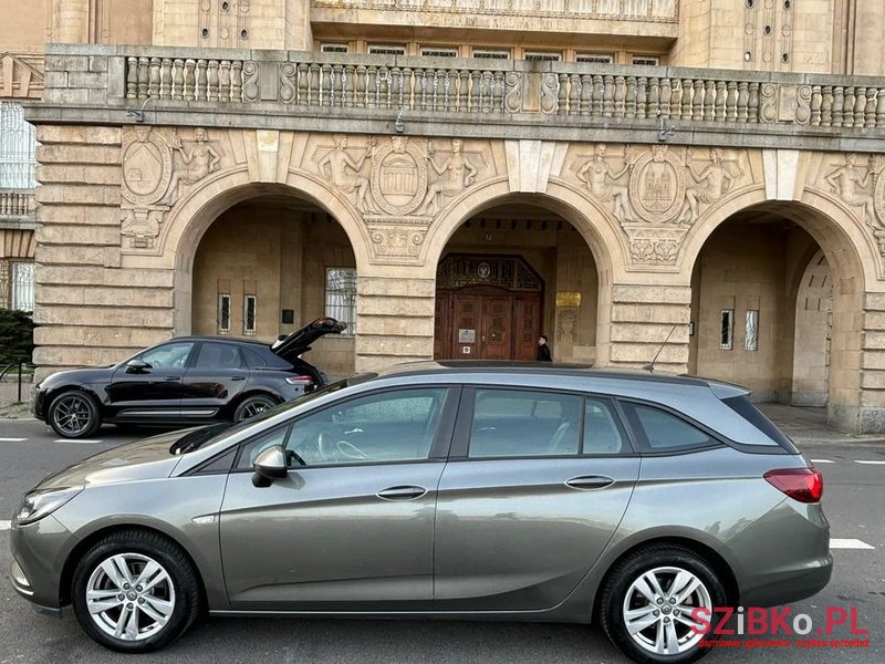 2019' Opel Astra V 1.4 T Enjoy S&S photo #2
