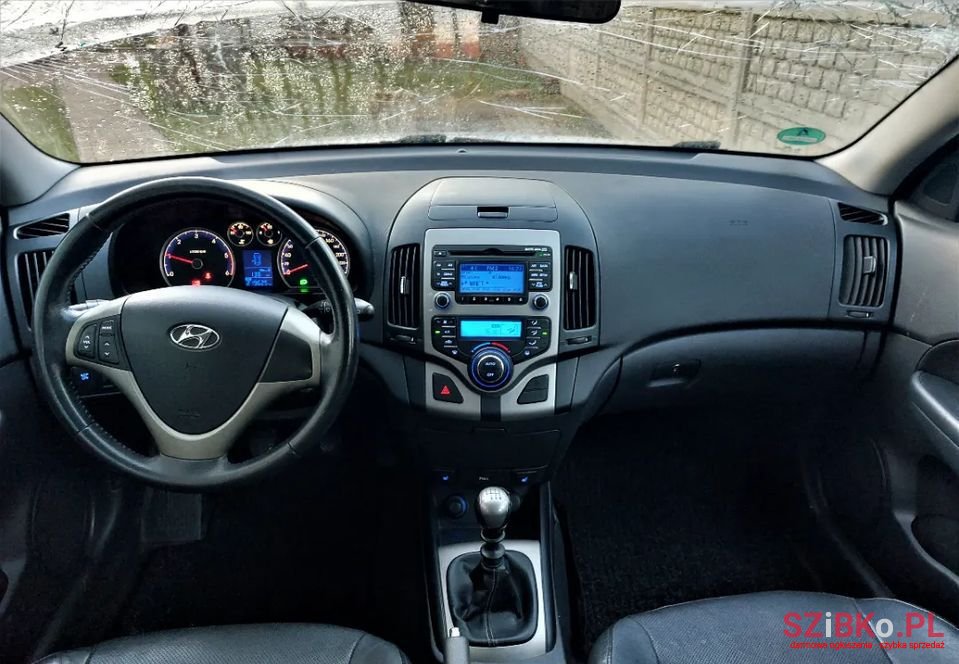 2009' Hyundai i30 photo #5