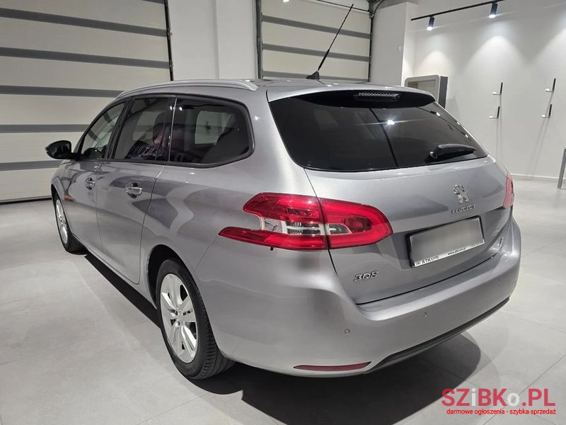 2017' Peugeot 308 Sw photo #4