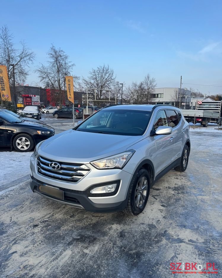 2013' Hyundai Santa Fe photo #2