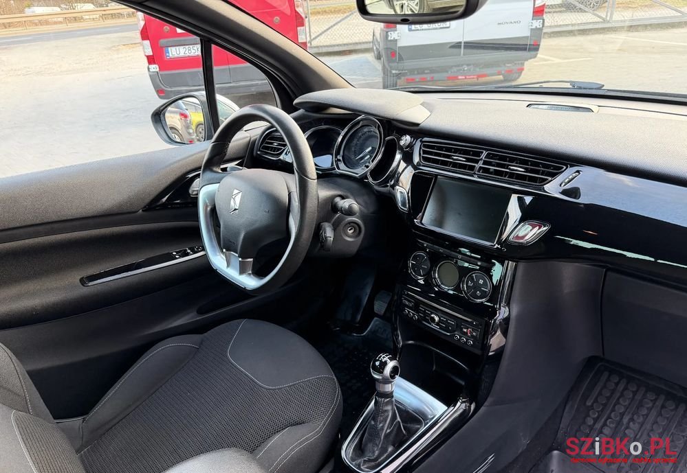 2013' Citroen DS3 photo #6