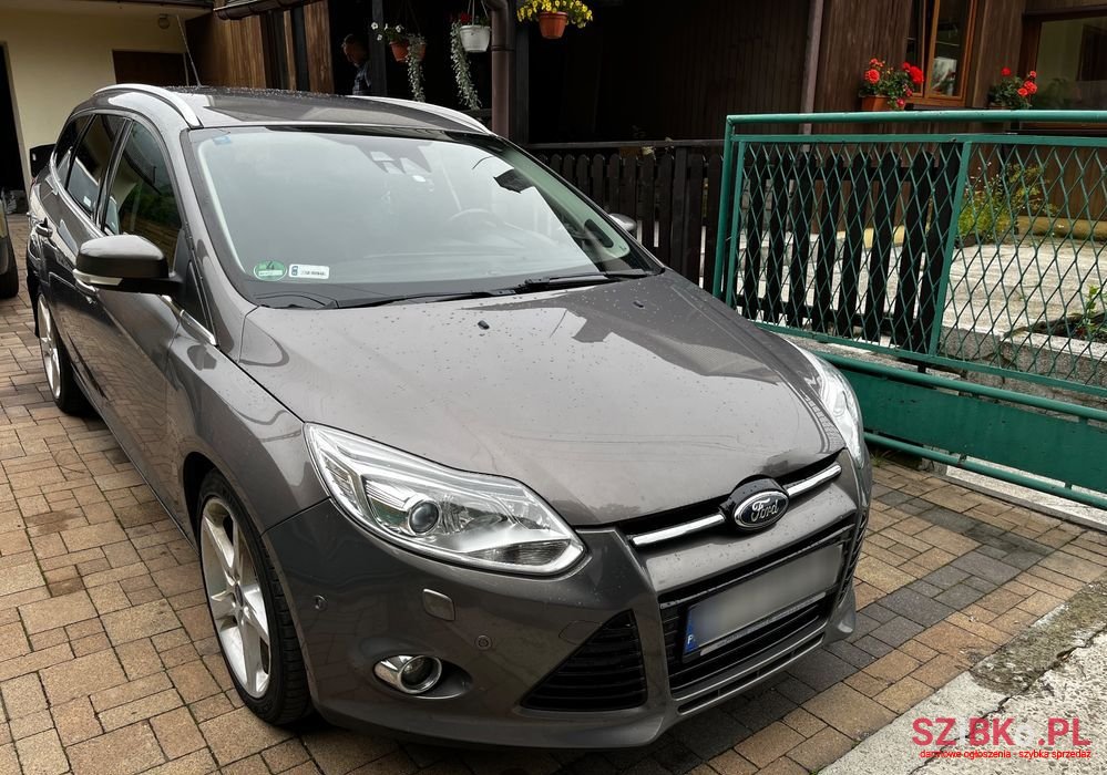 2011' Ford Focus photo #2