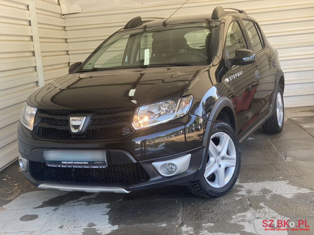 2015' Dacia Sandero Stepway photo #1