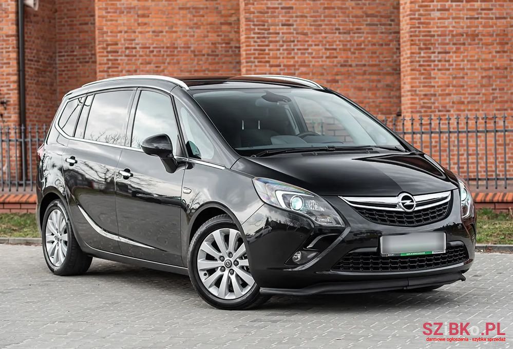 2013' Opel Zafira 1.4 T Cosmo photo #1