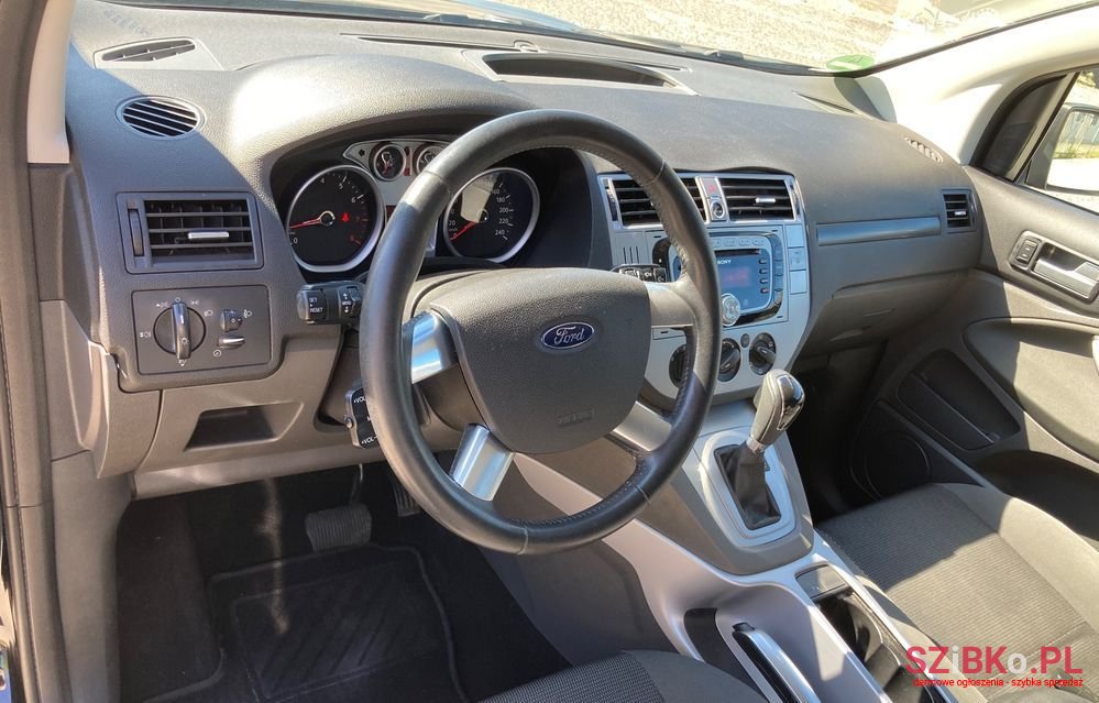 2010' Ford Kuga 2.5 4X4 Trend photo #5