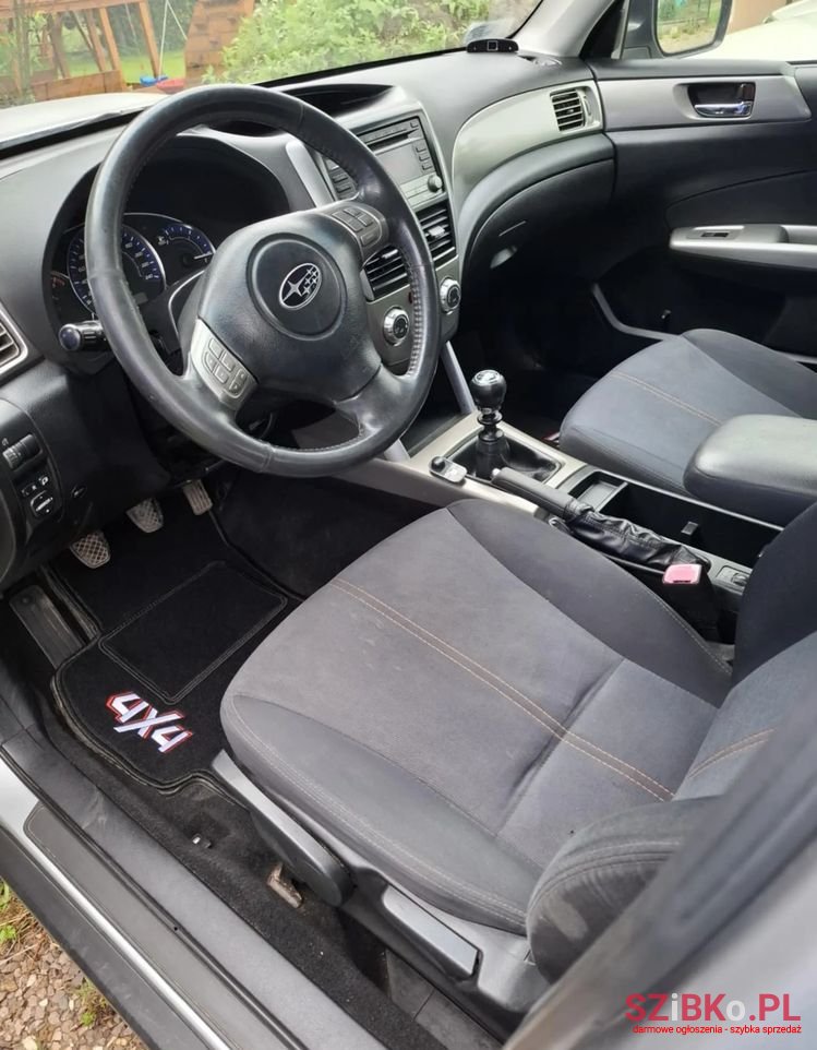 2009' Subaru Forester photo #4