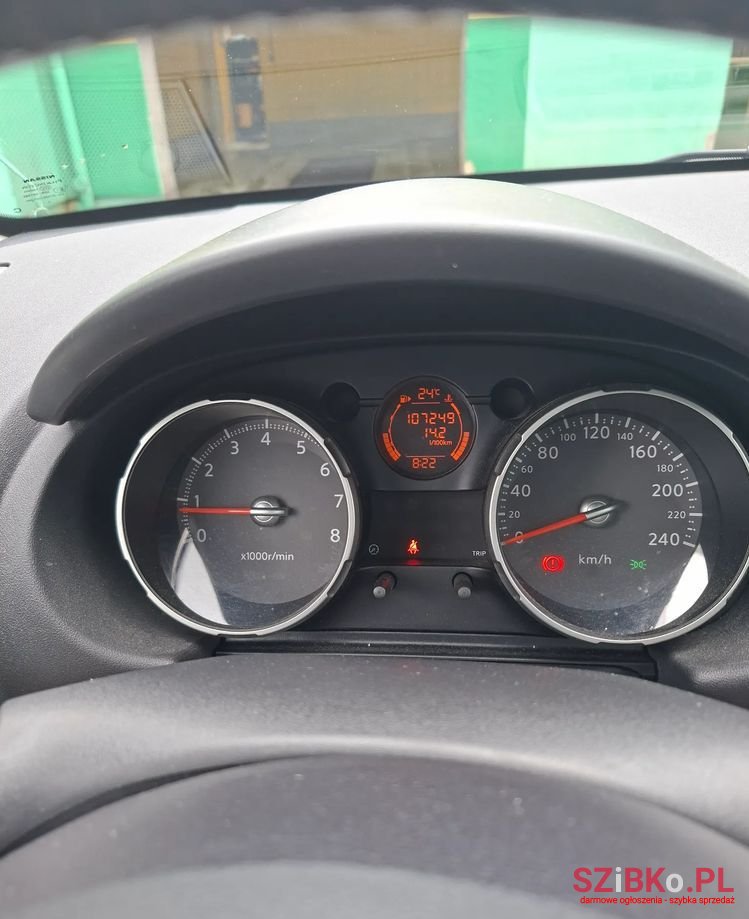 2009' Nissan Qashqai+2 2.0 Acenta photo #3
