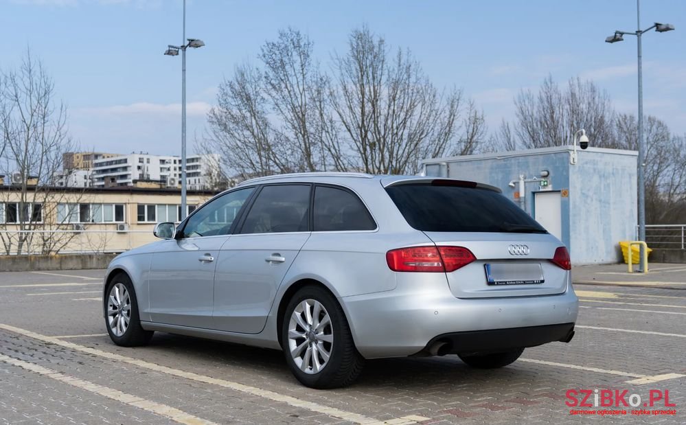 2010' Audi A4 2.0 Tfsi photo #4