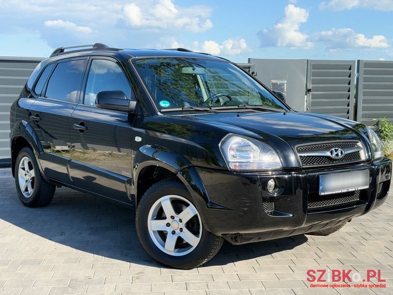 2009' Hyundai Tucson photo #1
