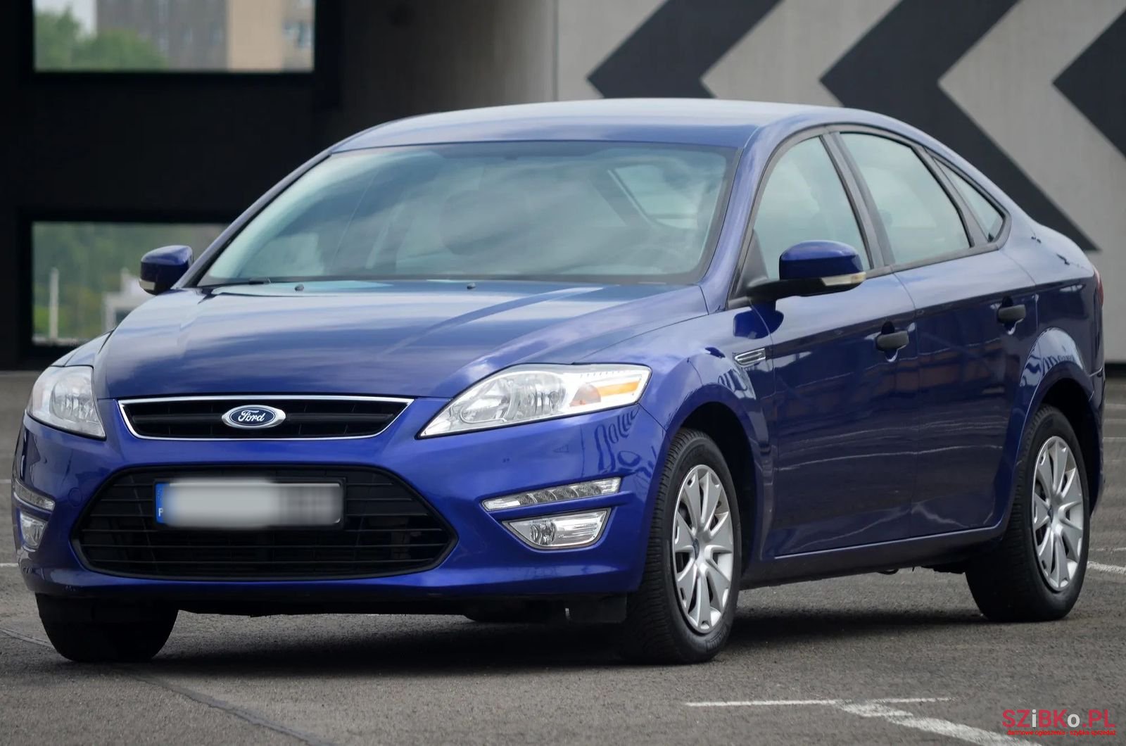 2014' Ford Mondeo photo #3