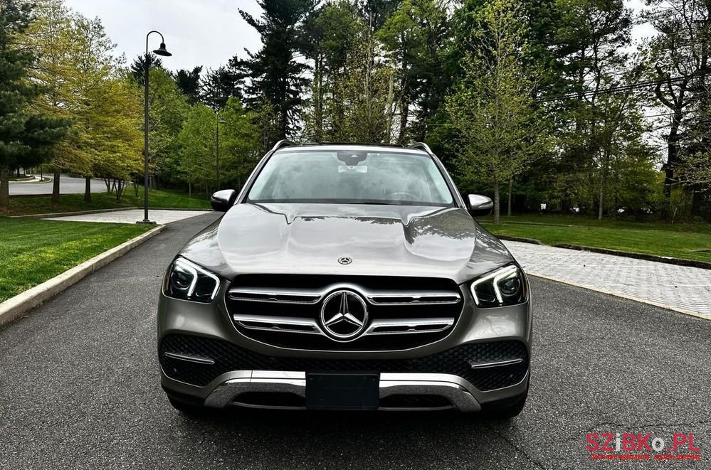 2023' Mercedes-Benz GLE photo #2