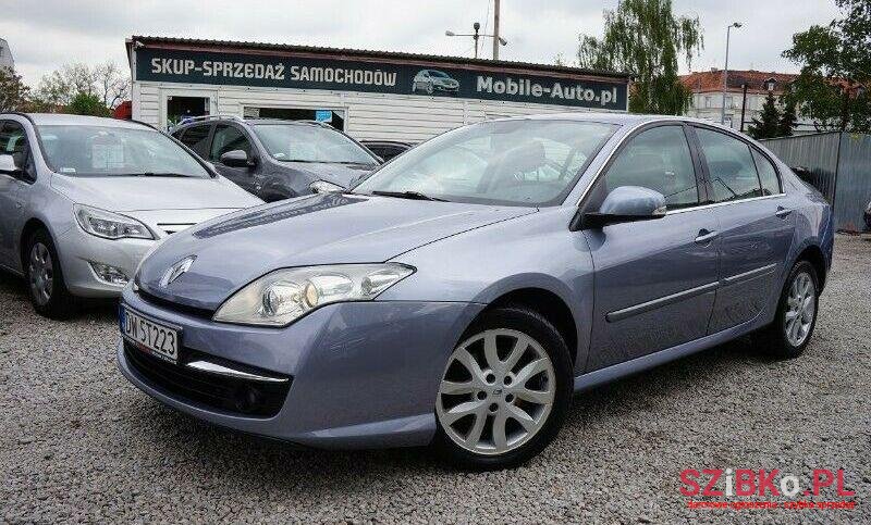 2007' Renault Laguna photo #1