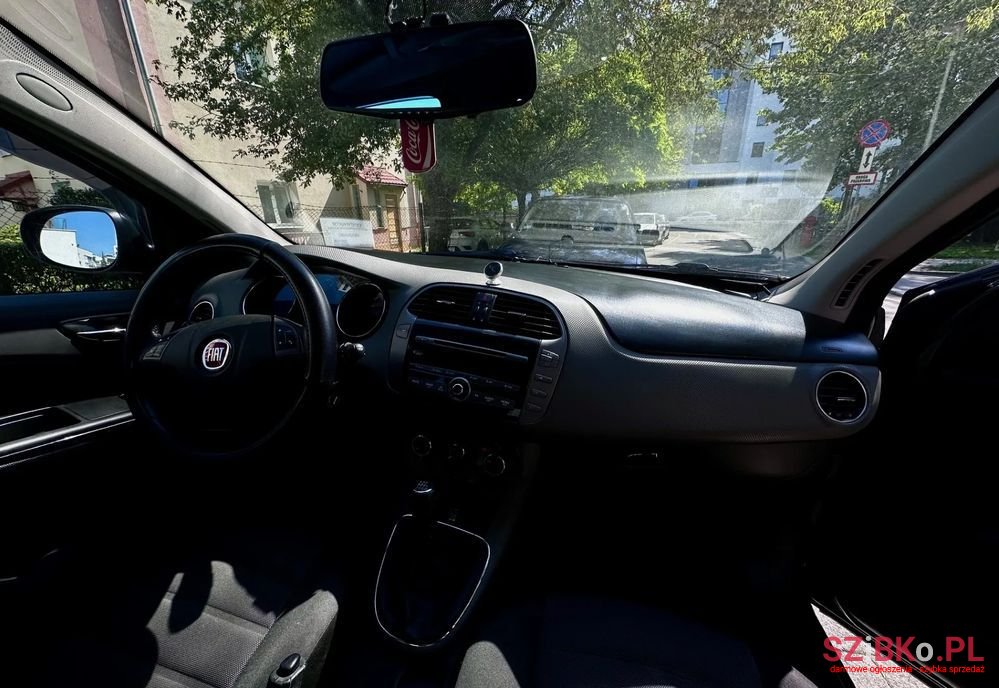 2010' Fiat Bravo photo #6