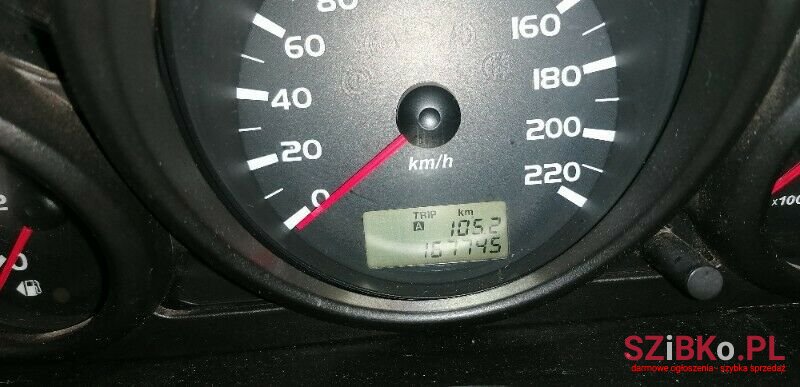 2005' Mitsubishi Colt photo #6