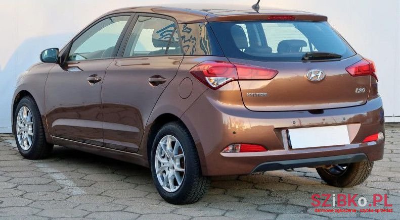 2015' Hyundai i20 photo #2