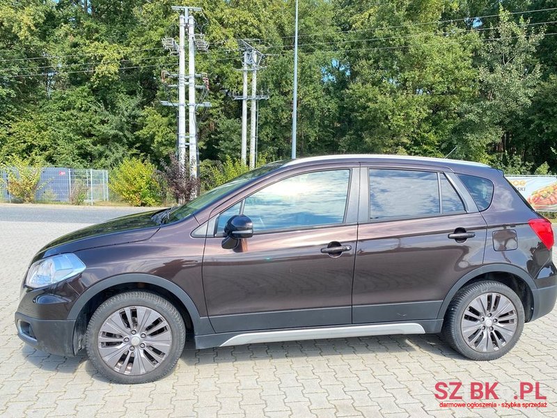 2013' Suzuki SX4 S-Cross photo #1