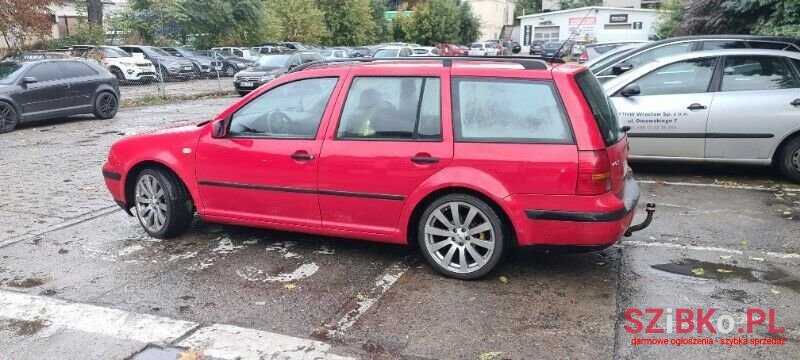 1999' Volkswagen Golf photo #1