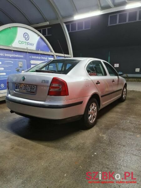 2004' Skoda Octavia photo #2