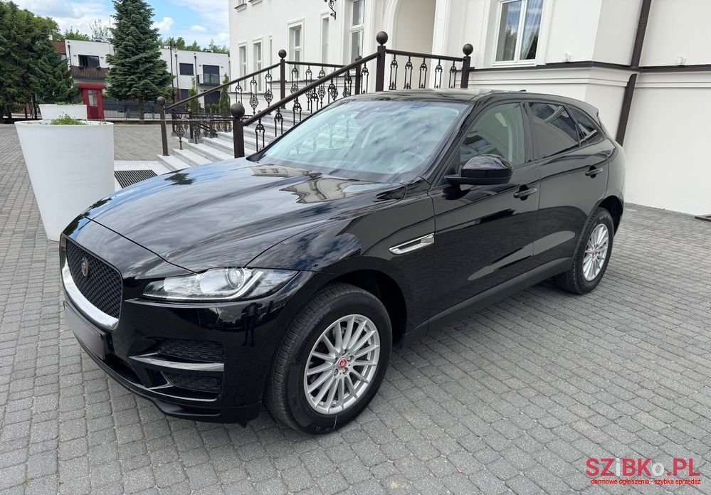 2017' Jaguar F-Pace 20D Awd R-Sport photo #1