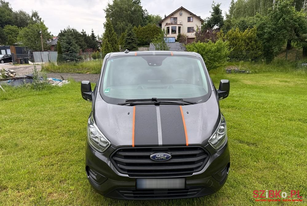 2021' Ford Tourneo Custom photo #1
