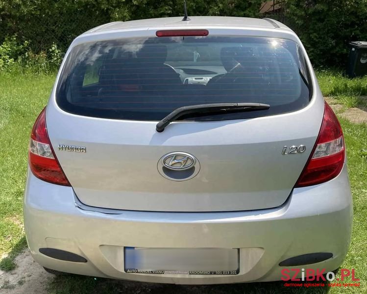 2011' Hyundai i20 photo #4