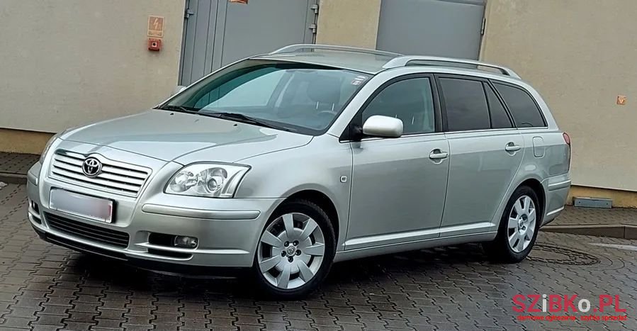 2005' Toyota Avensis 2.0 D-4D Luna photo #2
