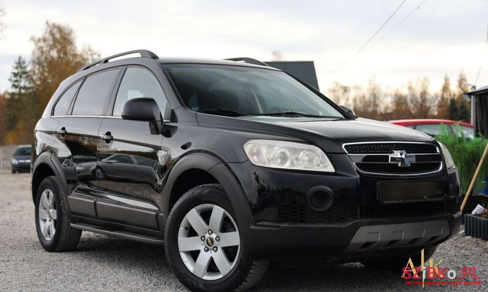 2007' Chevrolet Captiva photo #1