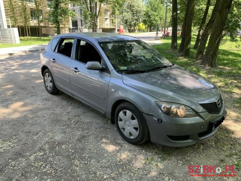 2004' Mazda 3 photo #2