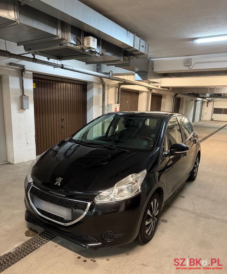 2013' Peugeot 208 1.4 Hdi Access photo #5