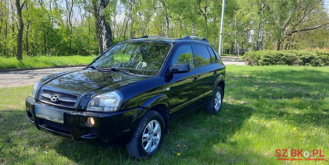 2009' Hyundai Tucson photo #2