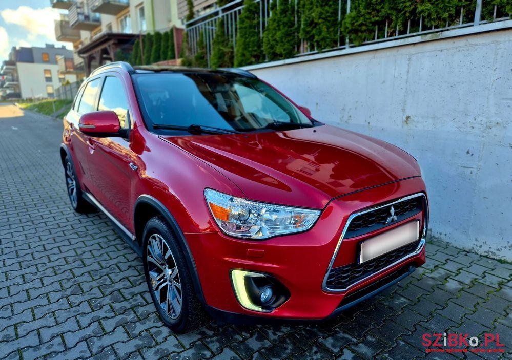 2015' Mitsubishi ASX photo #1